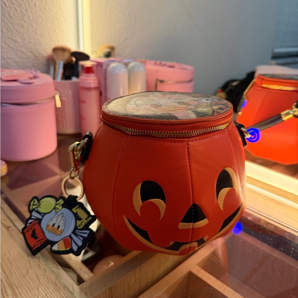 Loungefly Donald Duck Disney Halloween purse